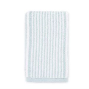 Bee & Willow Carlyle Stripe Wash Cloths NWT